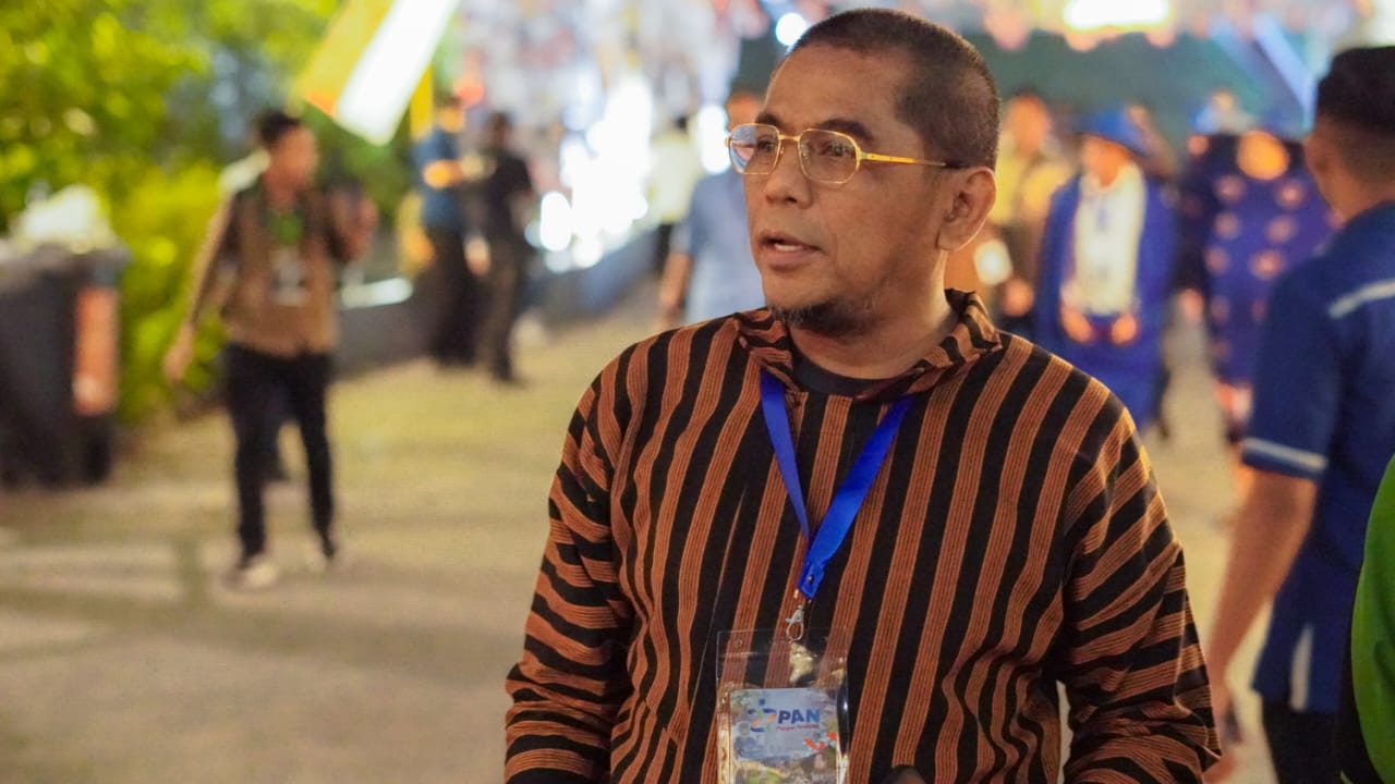 Ketua DPW PAN Sumatera Barat H. Arisal Aziz